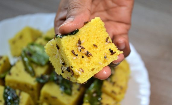 Khaman Dhokla