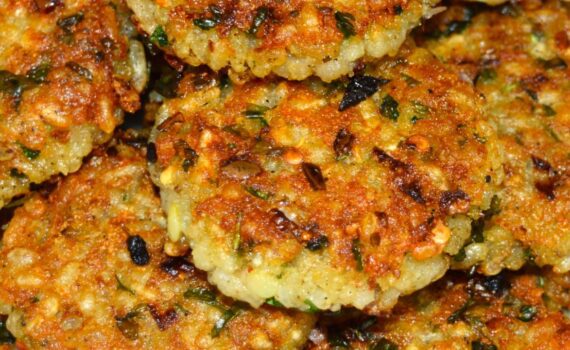 Murmura Aloo Tikki Nasta